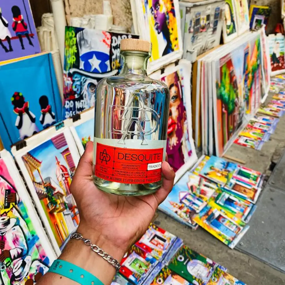 Desquite-Artisanal-Authentic-Colombian-Aguardiente Tradicion Bottle