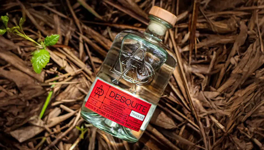 Desquite-Tradicion-Artisanal-Authentic-Colombian-Aguardiente-m